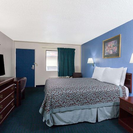 Days Inn By Wyndham Oklahoma City Fairground Dış mekan fotoğraf