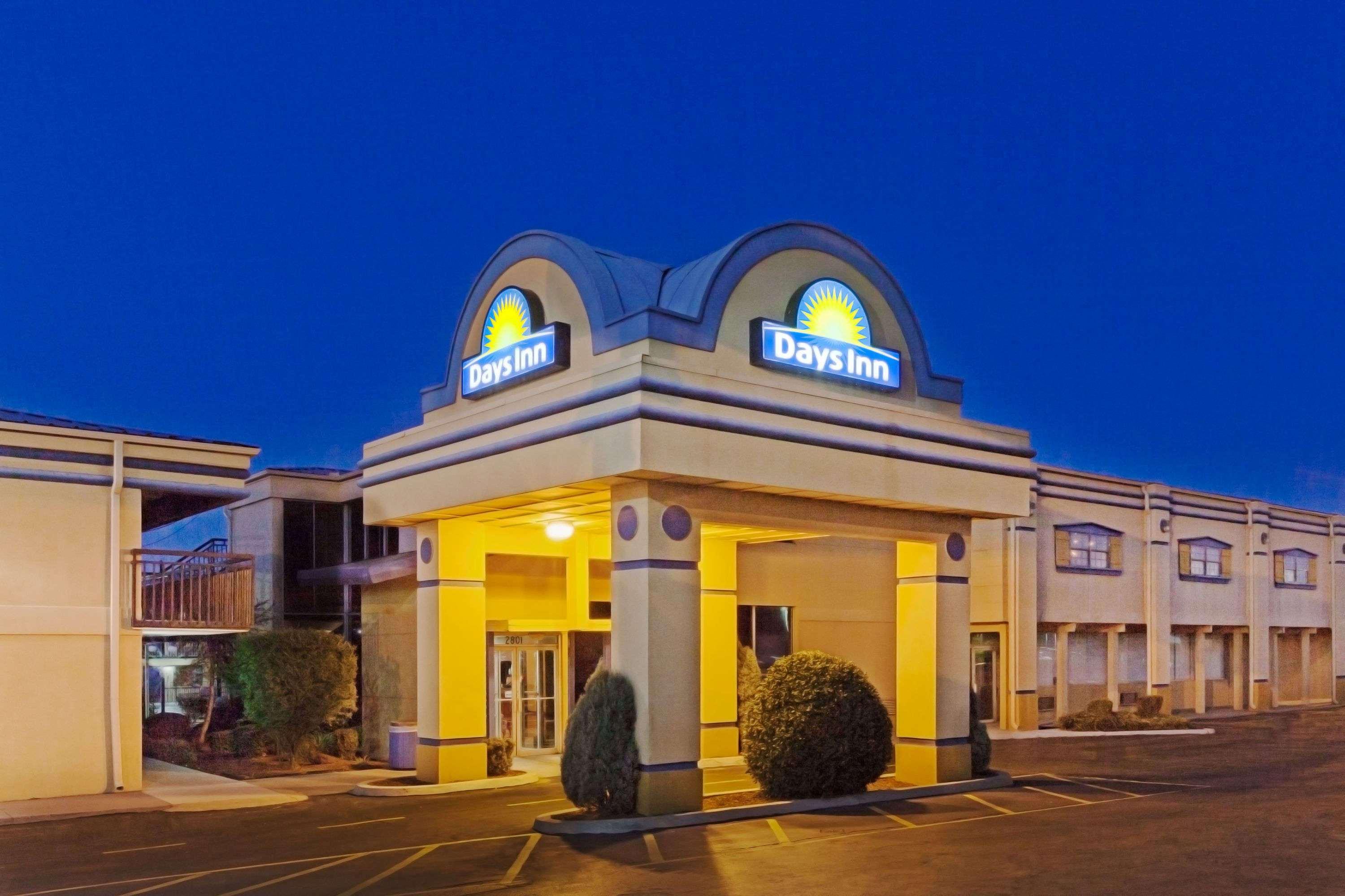 Days Inn By Wyndham Oklahoma City Fairground Dış mekan fotoğraf