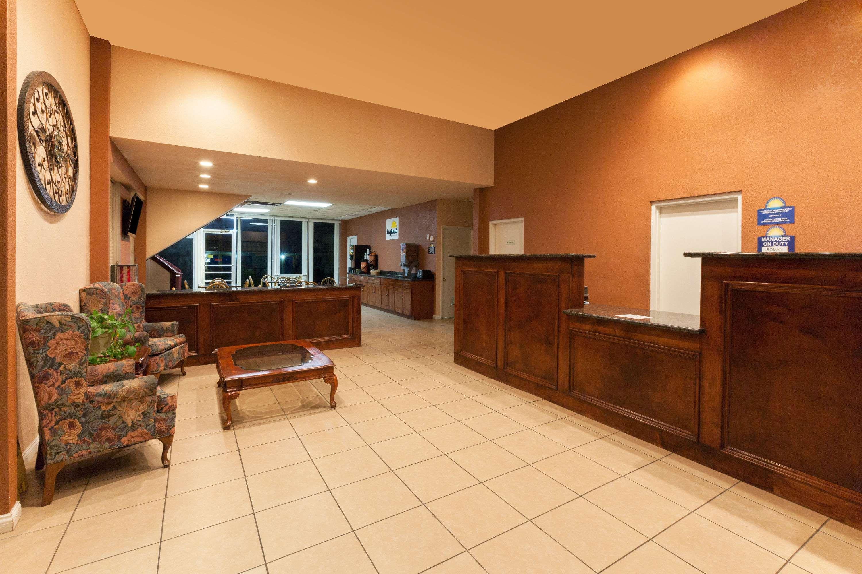 Days Inn By Wyndham Oklahoma City Fairground Dış mekan fotoğraf