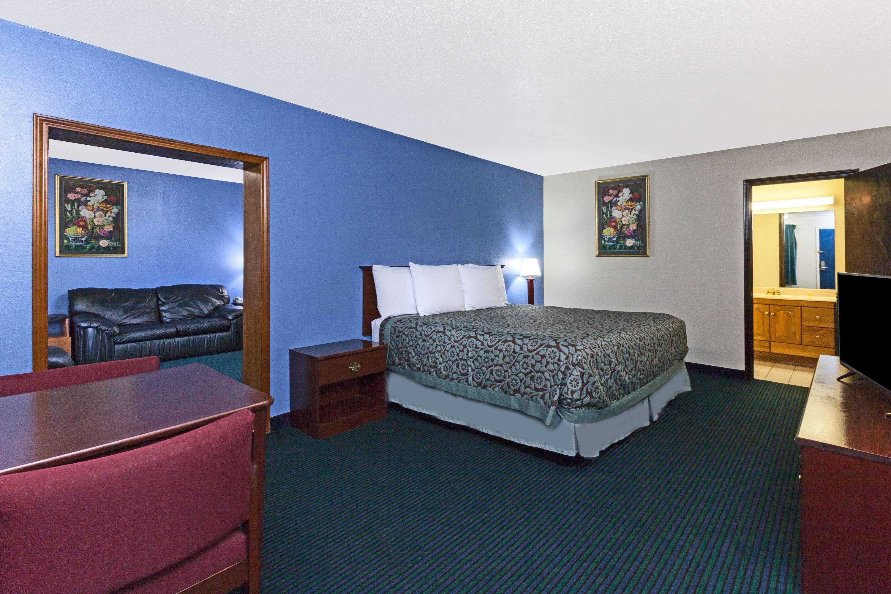 Days Inn By Wyndham Oklahoma City Fairground Dış mekan fotoğraf